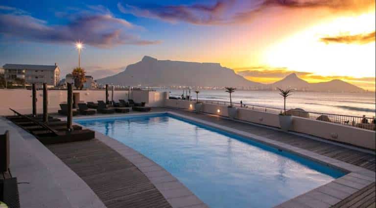 Lagoon Beach Hotel & Spa